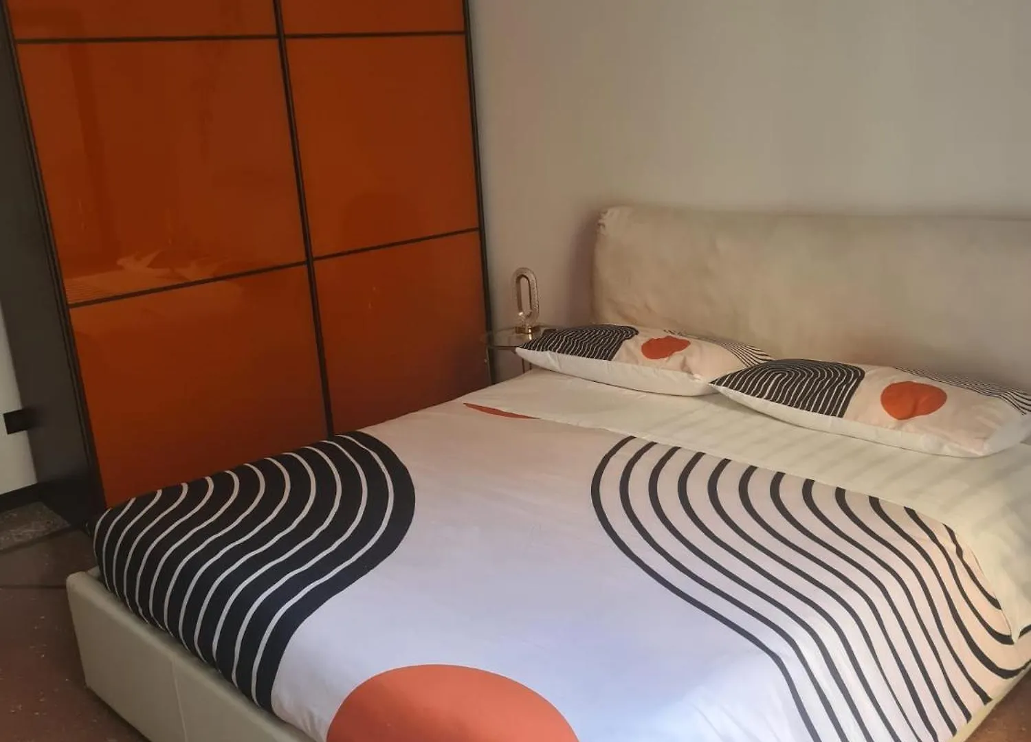 Red Moon House - Tra Policlinico E Piazza Bologna Apartment Rome